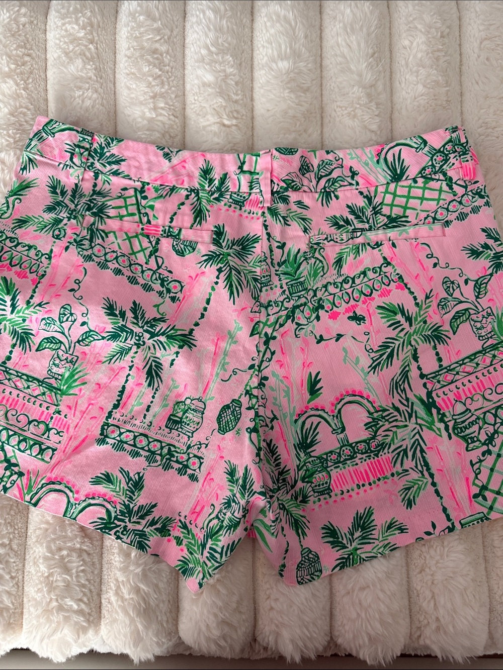 Lilly Pulitzer Pink Palm-Print Cotton Bermuda Shorts - Picture 3 of 3